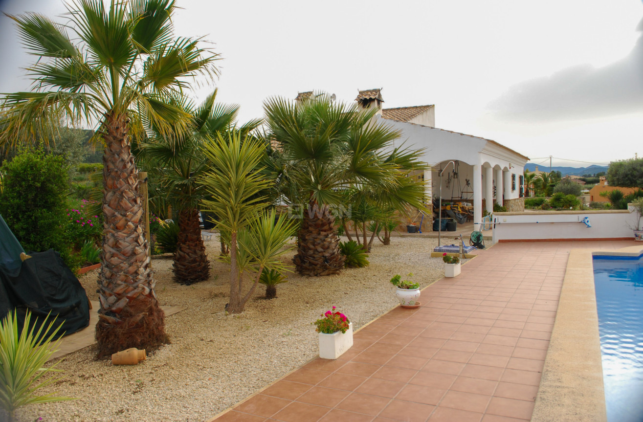 Odsprzedaż - Villa - Pliego - Inland