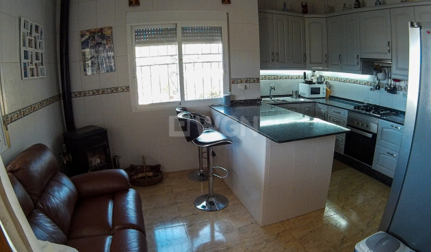 Odsprzedaż - Villa - Pliego - Inland