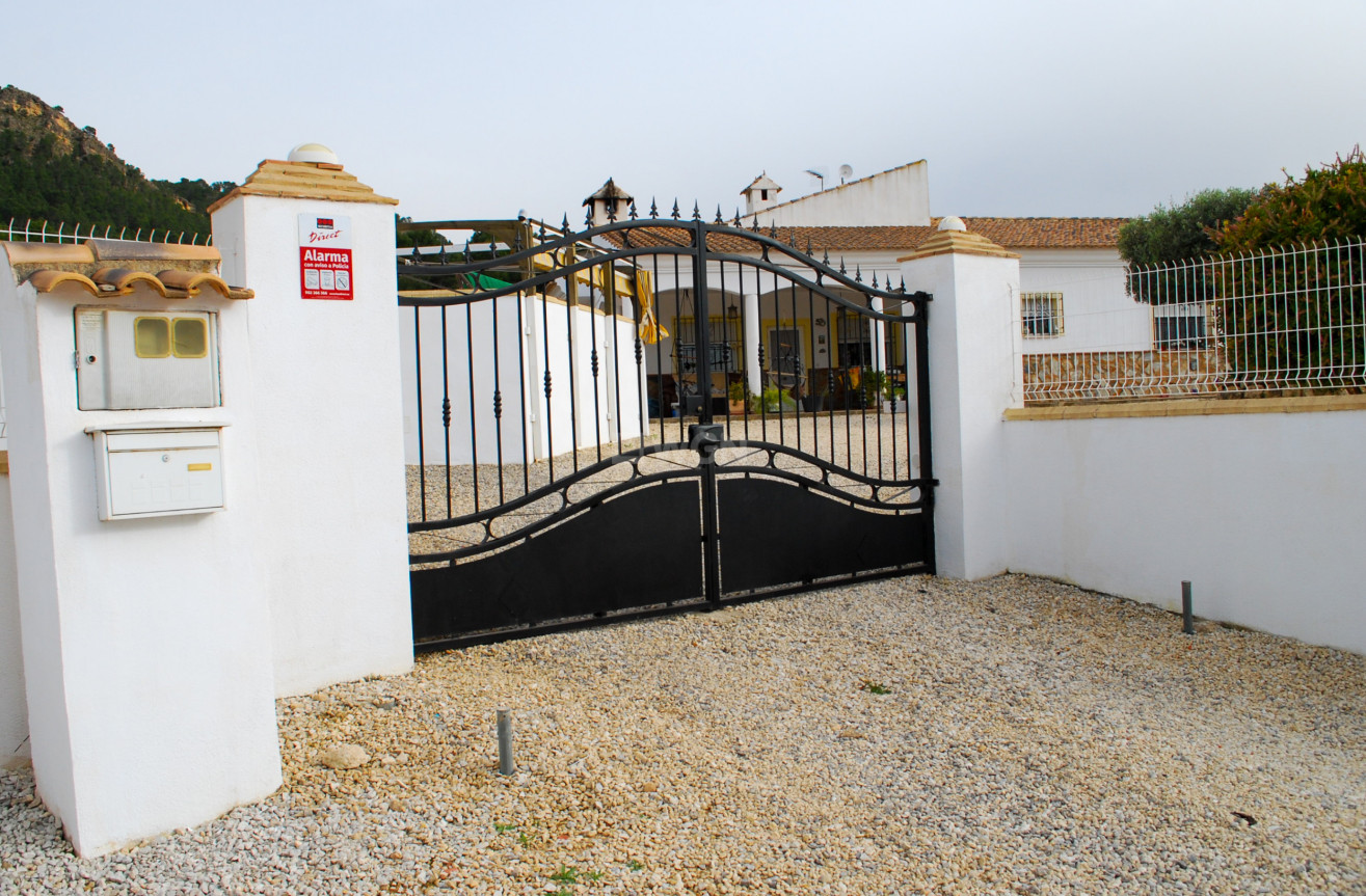 Odsprzedaż - Villa - Pliego - Inland