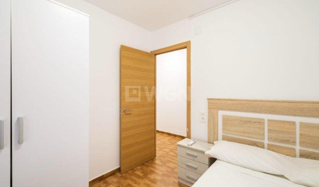 Odsprzedaż - Mieszkanie w bloku - Torrevieja - La Mata Pueblo