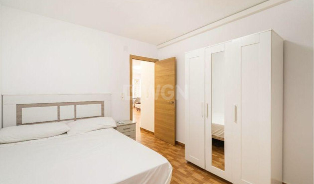 Odsprzedaż - Mieszkanie w bloku - Torrevieja - La Mata Pueblo