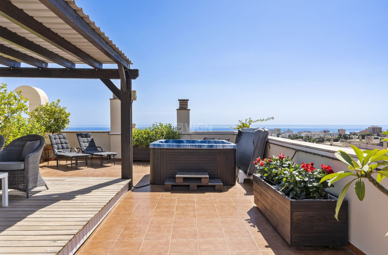 Odsprzedaż - Mieszkanie w bloku - Benalmadena - Costa del Sol