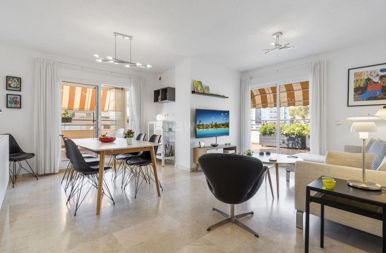 Odsprzedaż - Mieszkanie w bloku - Benalmadena - Costa del Sol