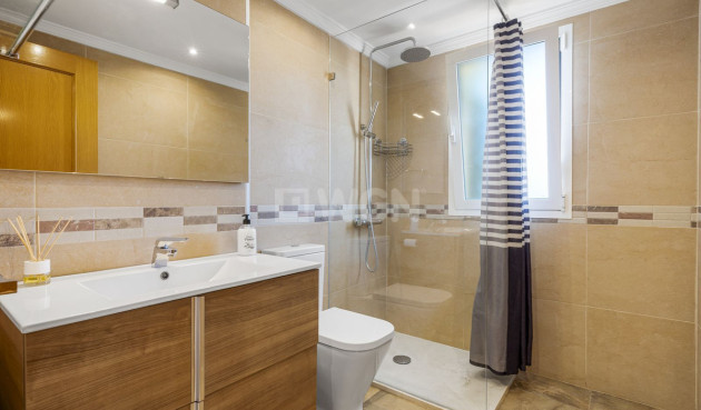 Odsprzedaż - Mieszkanie w bloku - Benalmadena - Costa del Sol