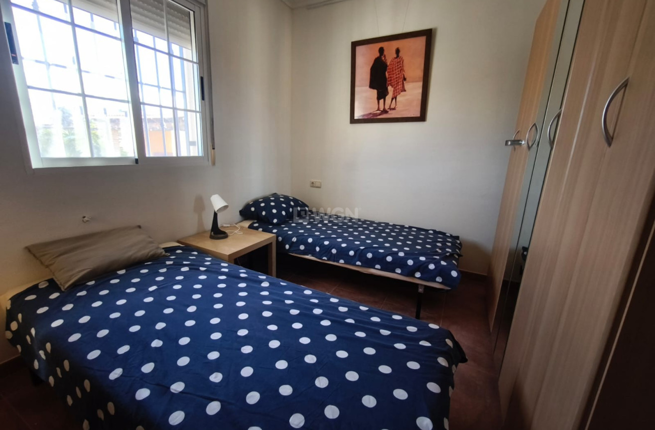 Odsprzedaż - Villa - Hondón de los Fráiles - Inland