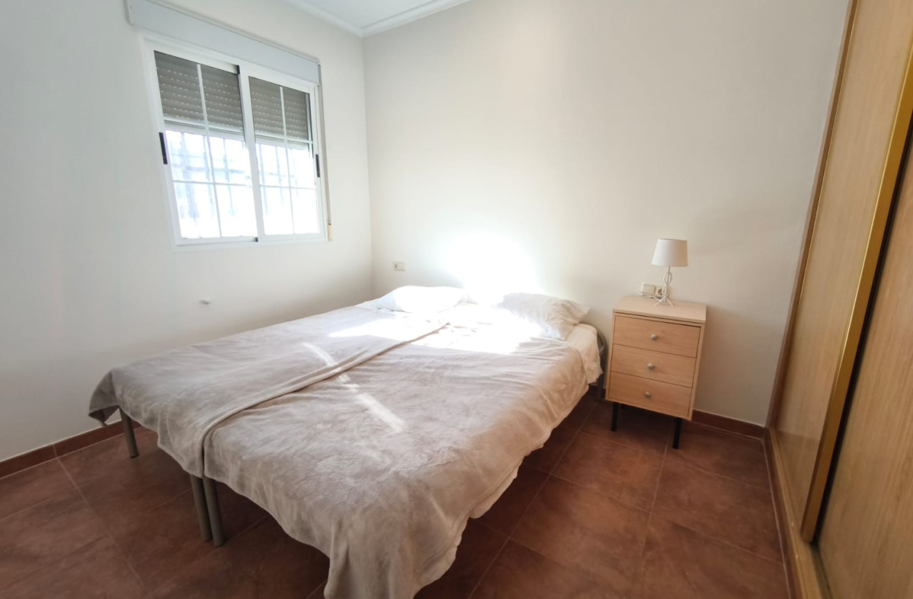 Odsprzedaż - Villa - Hondón de los Fráiles - Inland