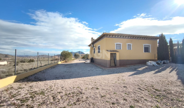 Odsprzedaż - Villa - Hondón de los Fráiles - Inland
