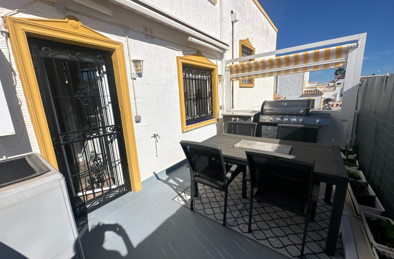 Odsprzedaż - Kamienica - Orihuela - Inland