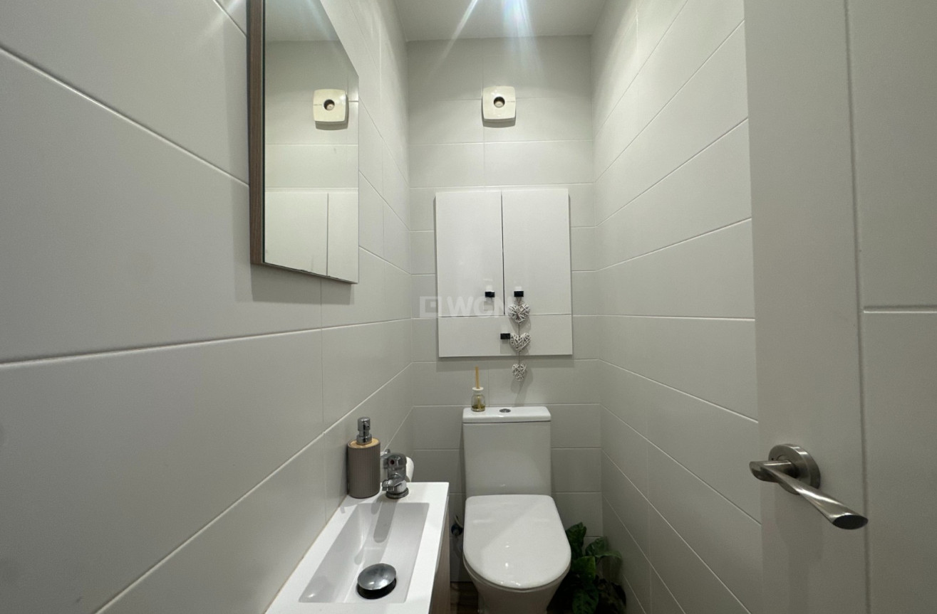 Odsprzedaż - Kamienica - Orihuela - Inland