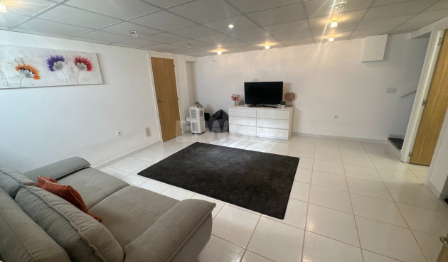 Odsprzedaż - Kamienica - Orihuela - Inland