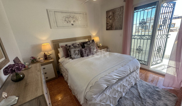 Odsprzedaż - Kamienica - Orihuela - Inland