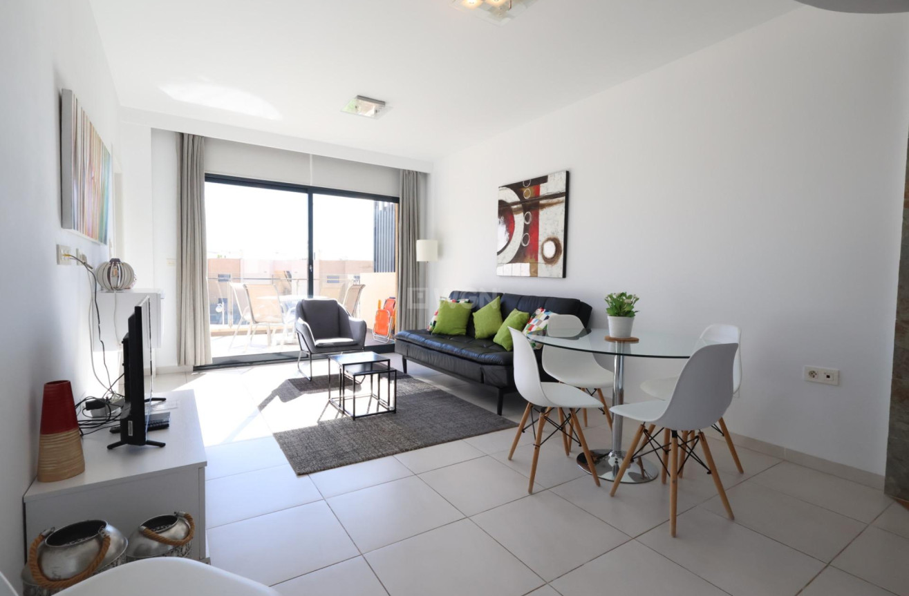 Odsprzedaż - Mieszkanie w bloku - Orihuela Costa - Costa Blanca