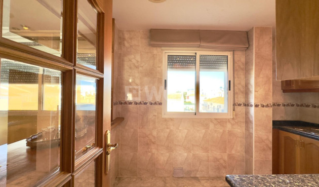 Odsprzedaż - Daszek - Torrevieja - Centro