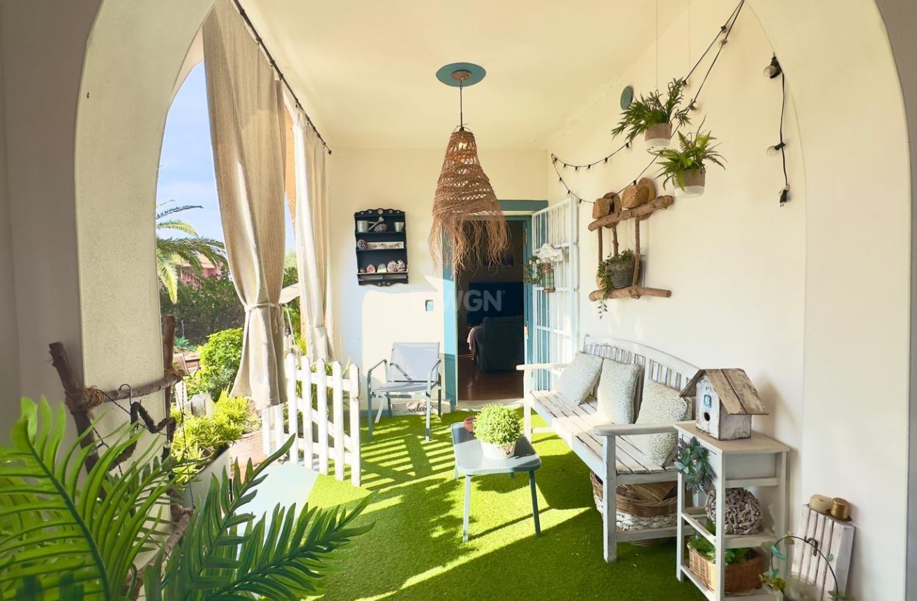 Odsprzedaż - Villa - Torrevieja - Torreblanca