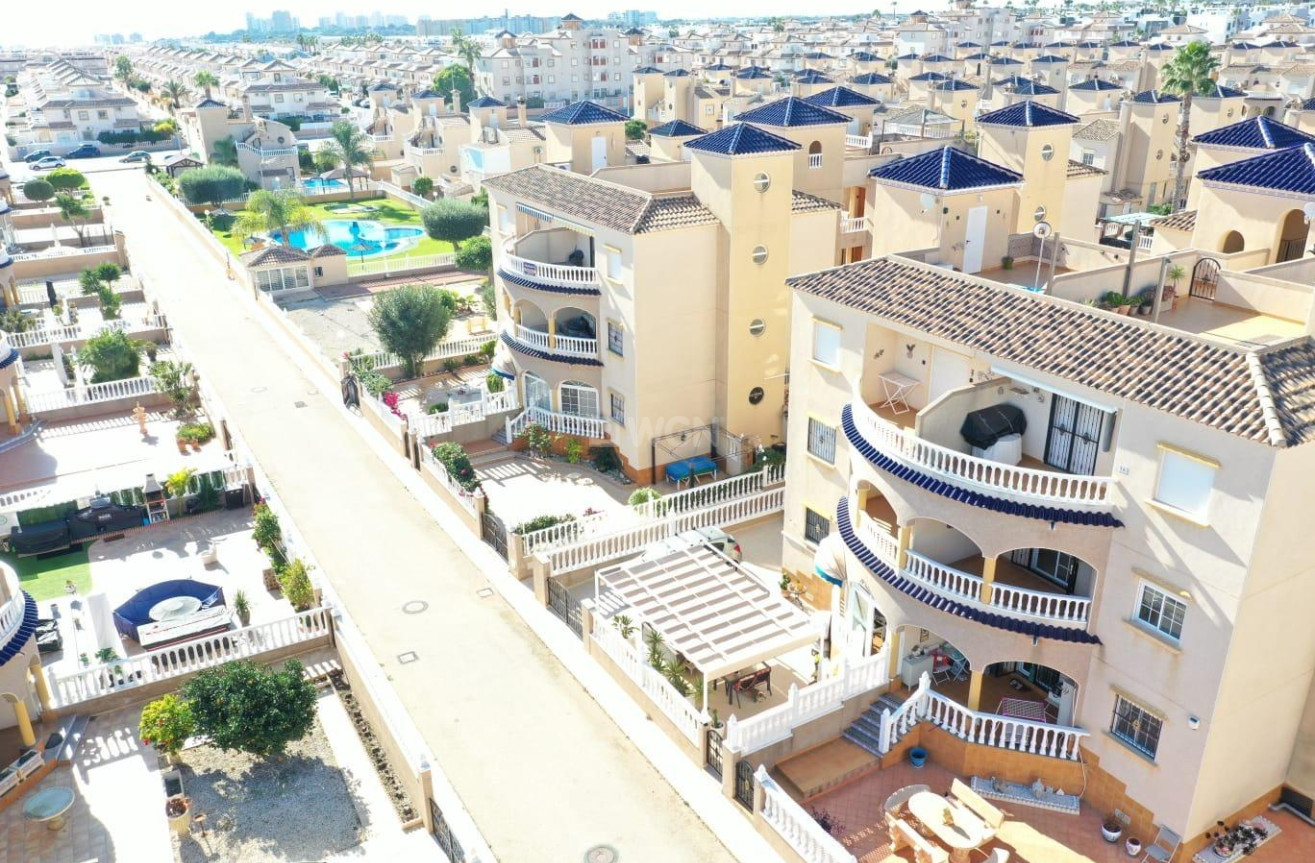 Odsprzedaż - Mieszkanie w bloku - Orihuela Costa - Lomas de Cabo Roig