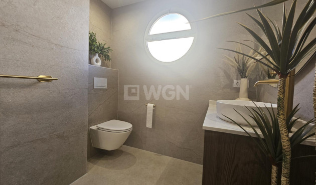 Odsprzedaż - Mieszkanie w bloku - Orihuela Costa - Lomas de Cabo Roig