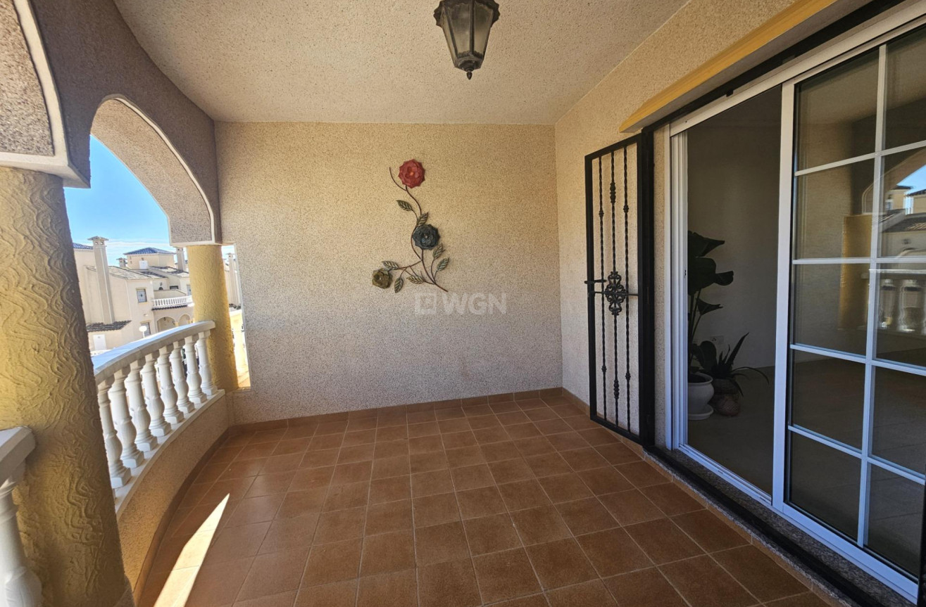 Odsprzedaż - Mieszkanie w bloku - Orihuela Costa - Lomas de Cabo Roig