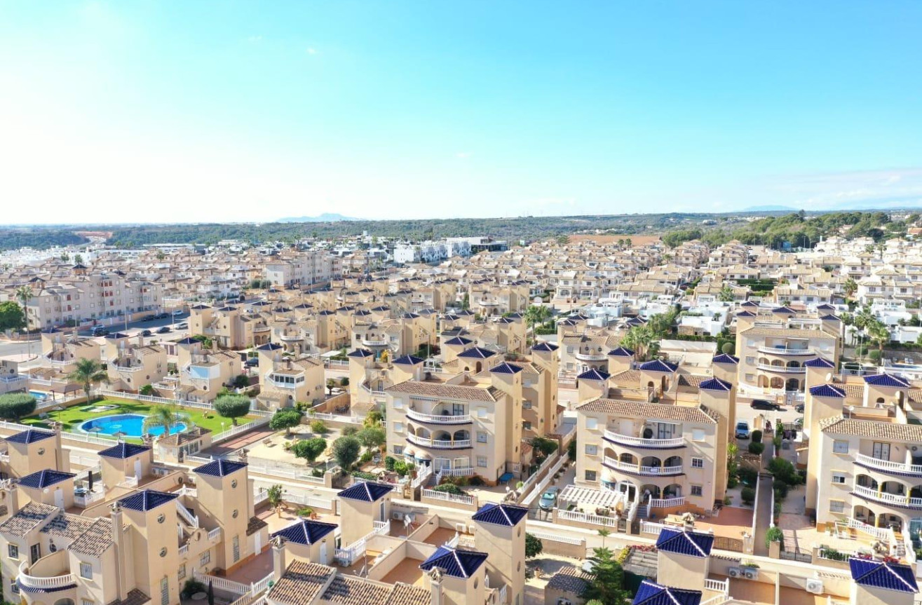 Odsprzedaż - Mieszkanie w bloku - Orihuela Costa - Lomas de Cabo Roig