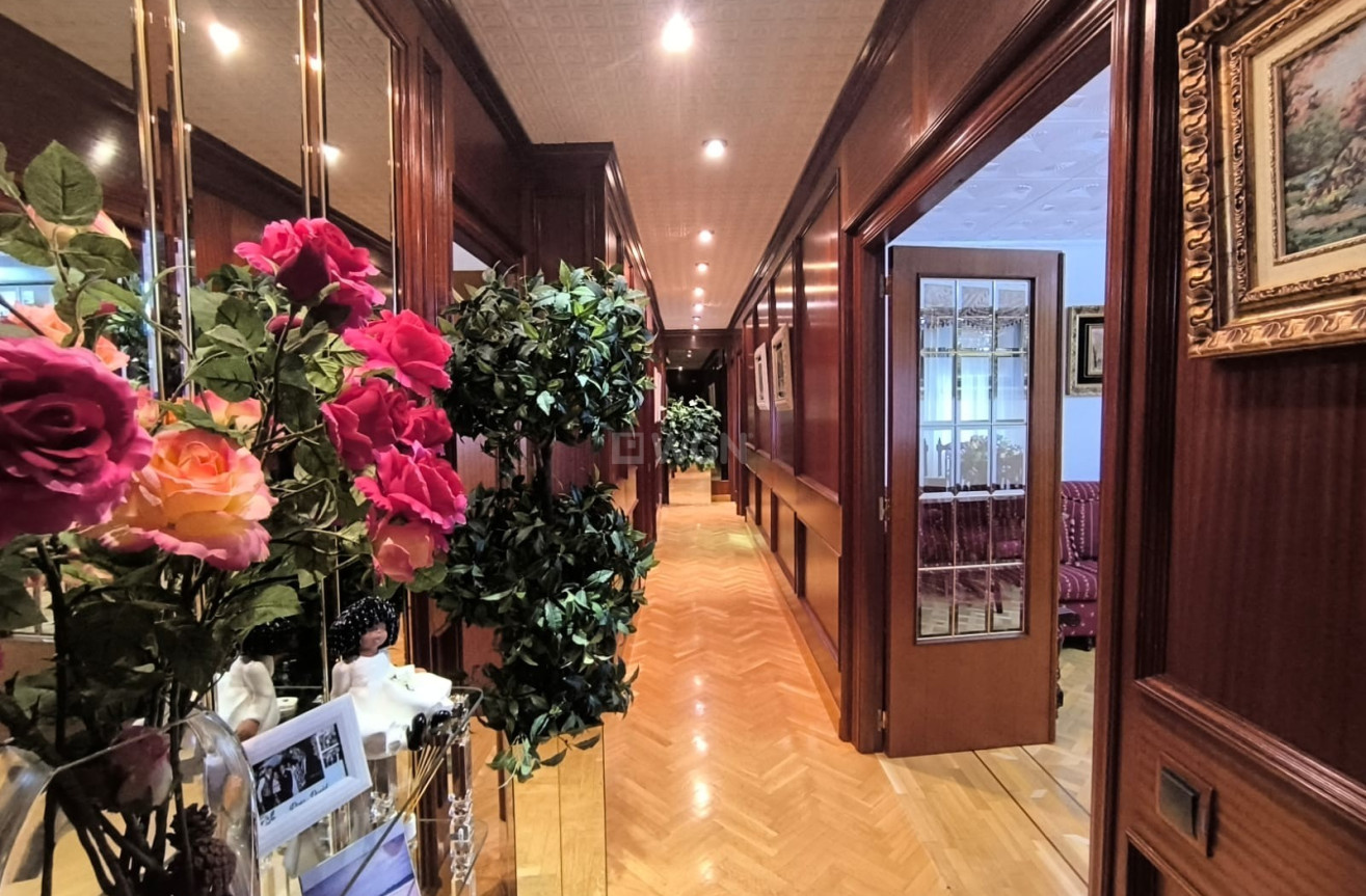 Odsprzedaż - Villa - Sax - Inland