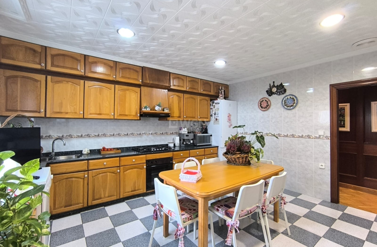 Odsprzedaż - Villa - Sax - Inland