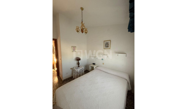 Odsprzedaż - Kamienica - Torrevieja - Costa Blanca