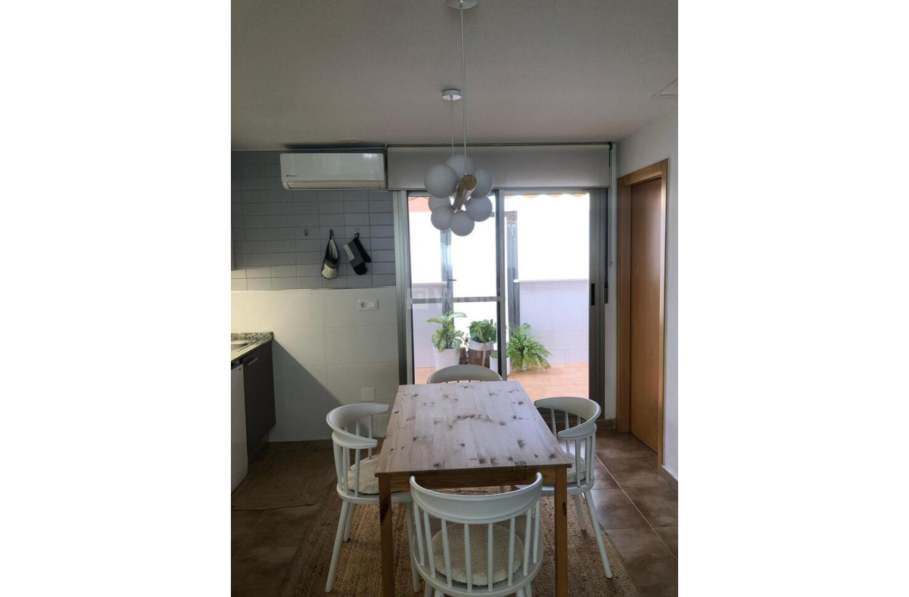 Odsprzedaż - Kamienica - Los Alcázares - Costa Calida