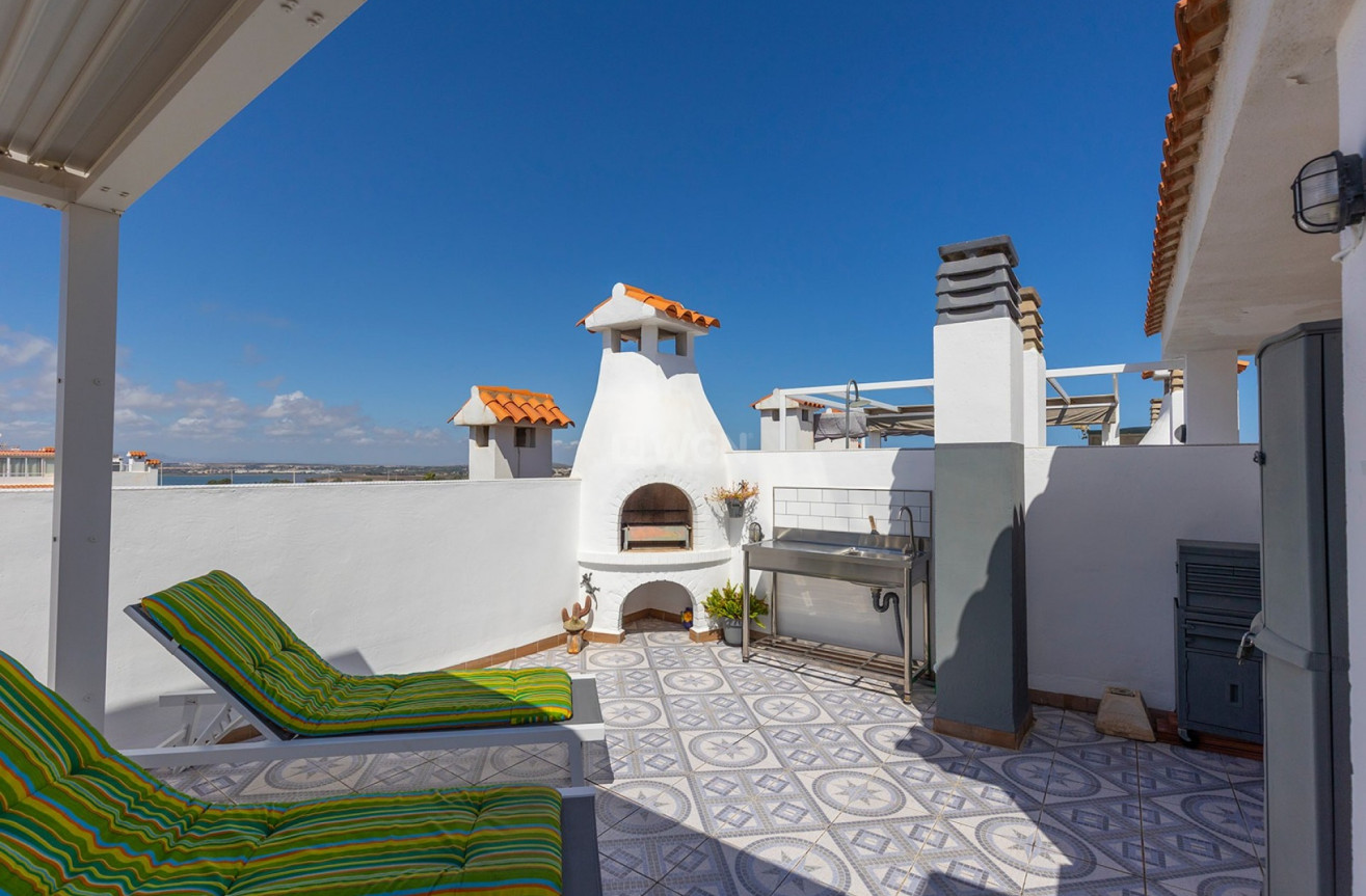 Odsprzedaż - Mieszkanie w bloku - La Mata - Costa Blanca