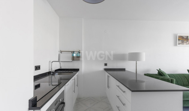 Odsprzedaż - Mieszkanie w bloku - La Mata - Costa Blanca