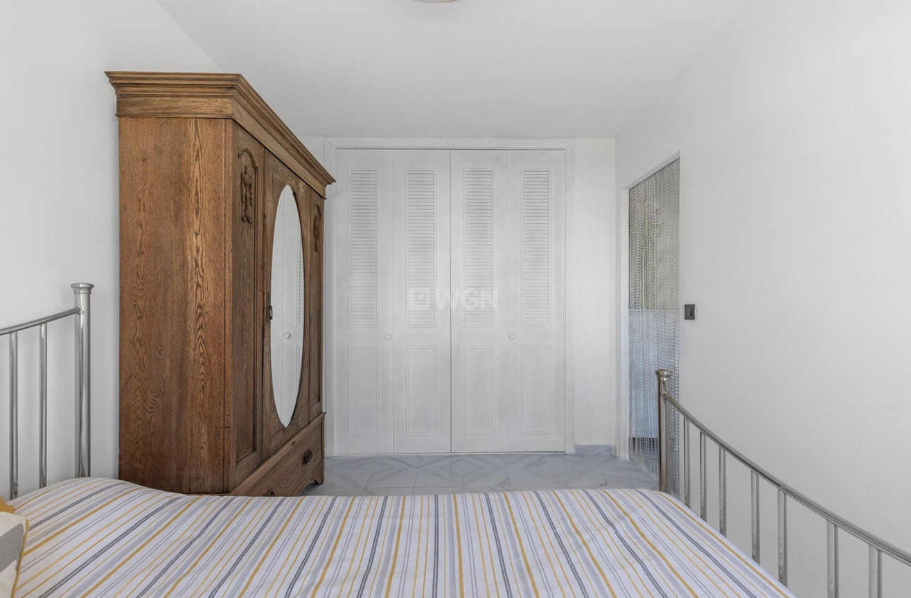 Odsprzedaż - Mieszkanie w bloku - La Mata - Costa Blanca