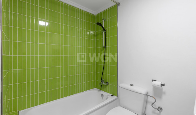 Odsprzedaż - Mieszkanie w bloku - La Mata - Costa Blanca