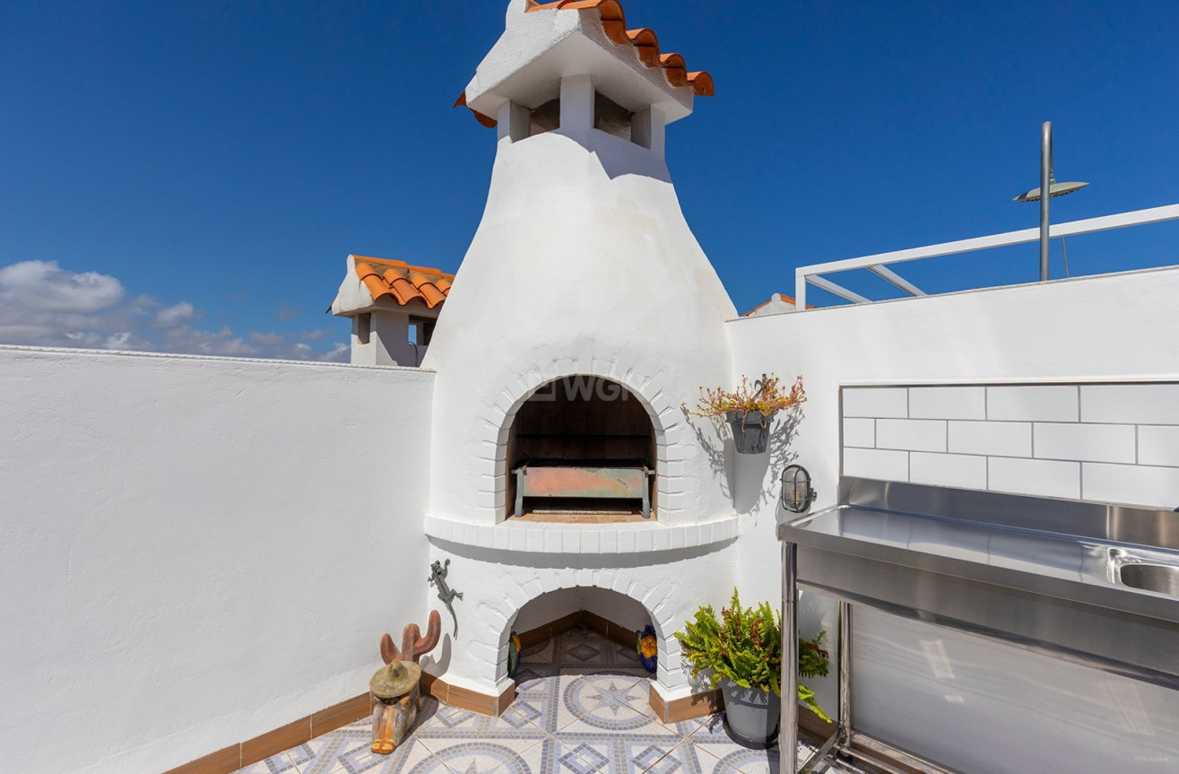 Odsprzedaż - Mieszkanie w bloku - La Mata - Costa Blanca