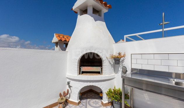 Odsprzedaż - Mieszkanie w bloku - La Mata - Costa Blanca