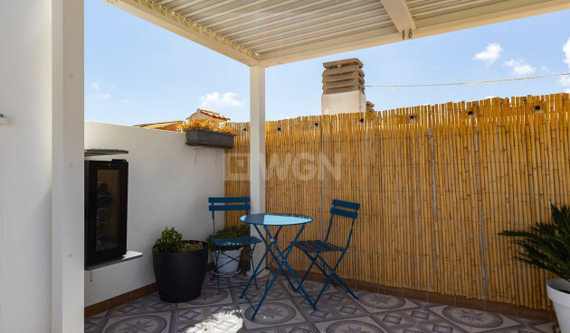 Odsprzedaż - Mieszkanie w bloku - La Mata - Costa Blanca