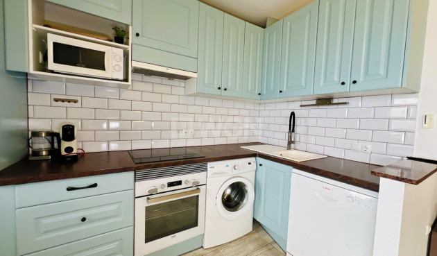 Odsprzedaż - Mieszkanie w bloku - Torrevieja - Miramar - Torre Del Moro