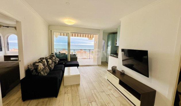 Odsprzedaż - Mieszkanie w bloku - Torrevieja - Miramar - Torre Del Moro