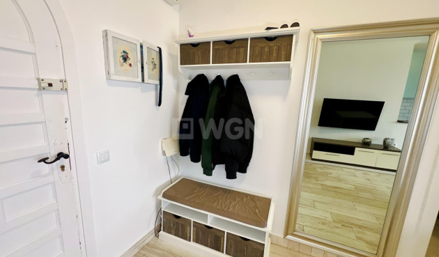 Odsprzedaż - Mieszkanie w bloku - Torrevieja - Miramar - Torre Del Moro