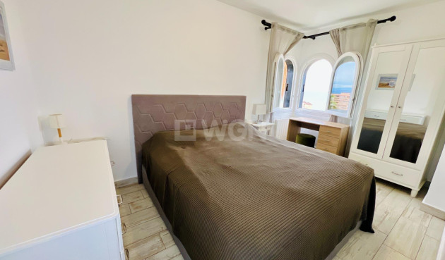 Odsprzedaż - Mieszkanie w bloku - Torrevieja - Miramar - Torre Del Moro