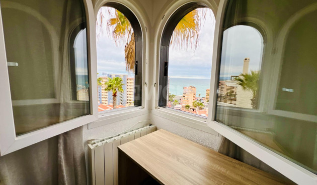 Odsprzedaż - Mieszkanie w bloku - Torrevieja - Miramar - Torre Del Moro