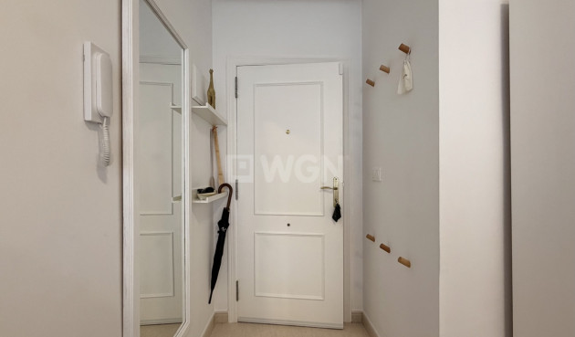 Odsprzedaż - Mieszkanie w bloku - Torrevieja - Costa Blanca