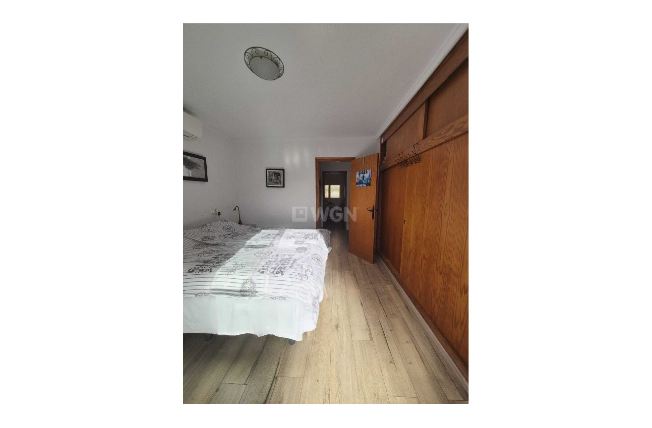 Odsprzedaż - Kamienica - La Rosaleda - Inland