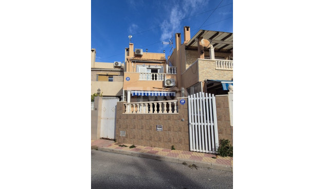 Odsprzedaż - Kamienica - La Rosaleda - Inland