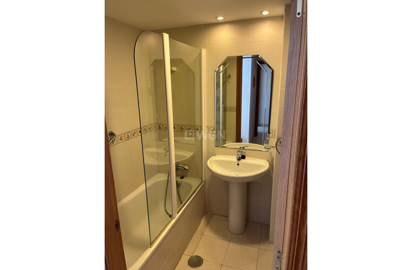 Resale - Apartment / flat - Orihuela Costa - Campoamor