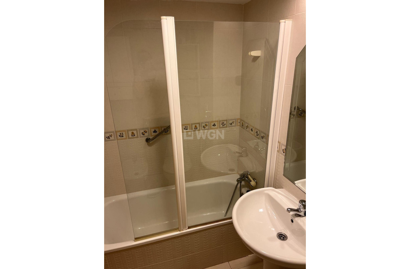 Resale - Apartment / flat - Orihuela Costa - Campoamor