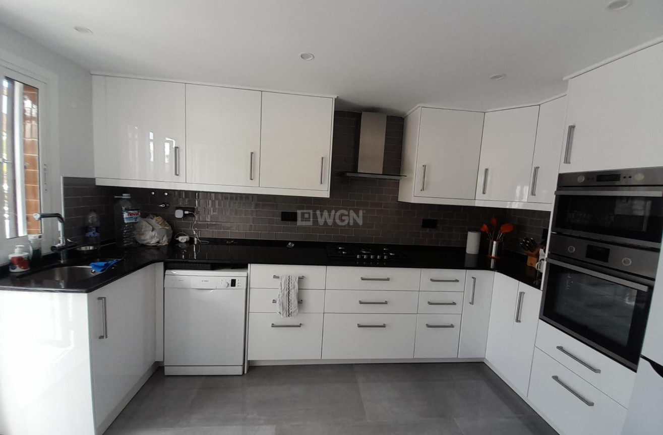 Odsprzedaż - Villa - Mazarron - Camposol