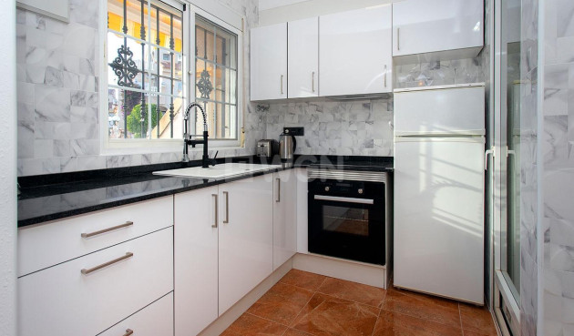 Odsprzedaż - Kamienica - Orihuela Costa - Las Filipinas