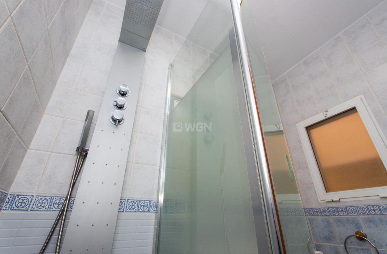 Odsprzedaż - Kamienica - Orihuela Costa - Las Filipinas