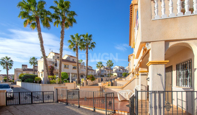 Odsprzedaż - Kamienica - Orihuela Costa - Las Filipinas