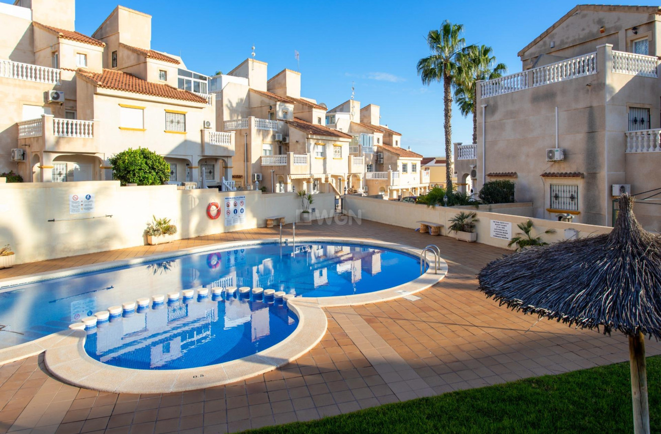 Odsprzedaż - Kamienica - Orihuela Costa - Las Filipinas