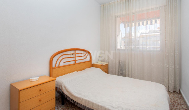 Odsprzedaż - Daszek - Torrevieja - Playa del Cura