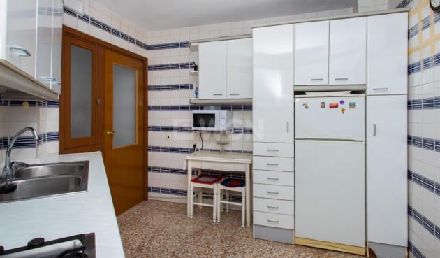 Odsprzedaż - Daszek - Torrevieja - Playa del Cura